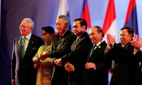 东盟峰会在老挝开幕