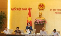 越南国会常委会讨论《技术转移法修正案（草案）》