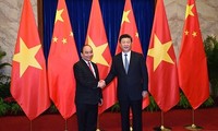 阮春福访华为两国经贸合作关系发展注入新动力