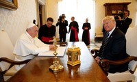 教皇方济各呼吁特朗普构建世界和平