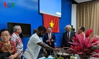 越南友好会馆动工兴建仪式在瓦努阿图举行