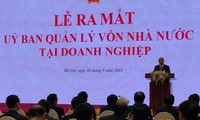 阮春福出席越南企业国有资本管理委员会成立仪式