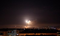 以色列战机向叙利亚目标发射多枚导弹