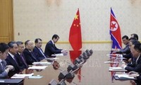 中国和朝鲜一致同意加强双边关系