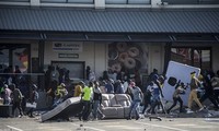 非盟谴责南非示威游行变成暴力冲突