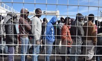 ลิเบียจับกุมตัวผู้อพยพราว 850 คนล่องเรือข้ามทะเลเมดิเตอร์เรเนียนเข้ายุโรป