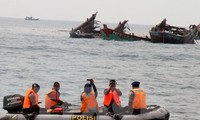 อินโดนีเซียทำลายเรือประมงต่างชาติที่จับปลาอย่างผิดกฎหมาย