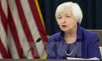 Федеральный резервный банк США повысил базовую ставку впервые за 10 лет 