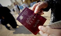 Террористы ИГ въезжают в Европу по захваченным паспортам