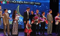 Во Вьетнаме вручена премия «Золотой воздушный змей» 2016 года