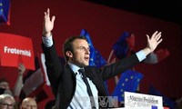 Выборы во Франции: Гонка за Елисейский дворец между двумя кандидатами