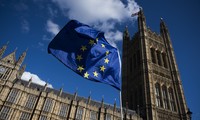 ЕС и Великобритания не достигли прорыва на переговорах по Brexit