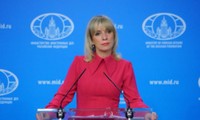 Россия предполагает, что Великобритания намеренно удерживает Скрипалей