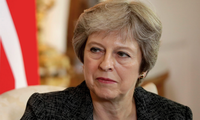 Премьер-министр Великобритании призвала провести углубленные переговоры с ЕС