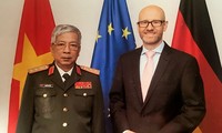 Вьетнам и Германия активизируют оборонное сотрудничество