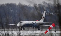 Новый российский пассажирский самолет Ил-114-300  впервые поднялся в воздух