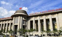 Госбанк Вьетнама обещает обеспечить стабильность курса национальной и иностранных валют 