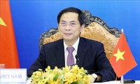 Министр иностранных дел Вьетнама провел телефонный разговор с министром иностранных дел Новой Зеландии