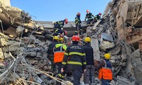 Международное сообщество высоко оценивает профессионализм Вьетнамского поисково-спасательного отряда, выполняющего работу по ликвидации последствий землетрясения в Турции и Сирии