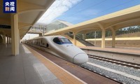 В Китае открыли первую высокоскоростную железную дорогу, тянущуюся до границы Вьетнама и Китая