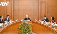 Генсек ЦК КПВ Нгуен Фу Чонг председательствовал на первом заседании Подкомиссии по кадровой работе для 14-го Съезда Компартии