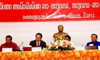 Laos unveils works about the Vietnam-Laos special relationship 
