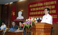 Prime Minister Nguyen Tan Dung meets voters in Hai Phong