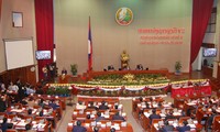 NA Chairman addresses Laotian NA session