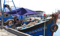 Vietnam’s central region goes fishing despite China’s obstruction