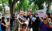Vietnamese intellectuals protest China’s illegal act