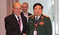 Many countries want to boost defense cooperation with Vietnam