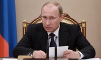 Russia fully backs Minsk peace deal