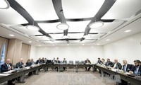 UN begins new round of Syria peace talks in Geneva  