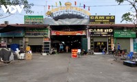 Người dân Bắc Ninh thực hiện đi chợ theo thẻ