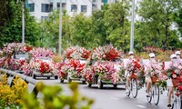 Valentine 2022: Màn tỏ tình ấn tượng với 99.999 bông hồng vừa diễn ra tại Hà Nội