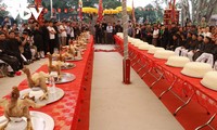 Độc đáo phong tục lễ xôi - gà nhập đình cho đàn ông từ 49 lên 50 tuổi ở Bắc Ninh