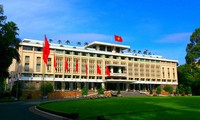 TP. Hồ Chí Minh phát triển mạnh mẽ sau 48 năm Giải phóng miền Nam