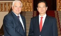 Panamanian President concludes his visit to Vietnam