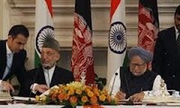 Afghan president visits India to seek reconstruction support