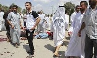 Bomb attacks on army and pilgrims in Iraq
