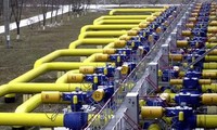 EU, Russia and Ukraine agree on time for fuel negotiation