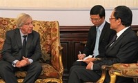 Uruguay promotes cooperation with Vietnam