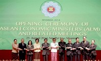 ASEAN Economic Community discussed again 