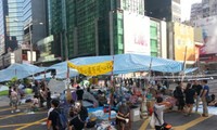 Hong Kong authorities to have dialogue with protesters 