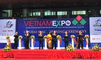 Vietnam Expo 2015 opens
