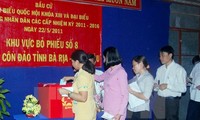 Sub-committee for Information and Communications of Vietnam’s National Election Council meets