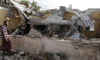 Bomb attacks kill at least 21 in Somalia