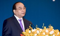 PM Nguyen Xuan Phuc hails support for Mekong Delta 
