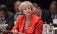 British Prime Minister commits to resolving migrant crisis 