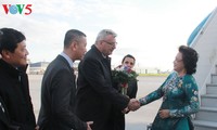 Top legislator begins official visit to Czech Republic